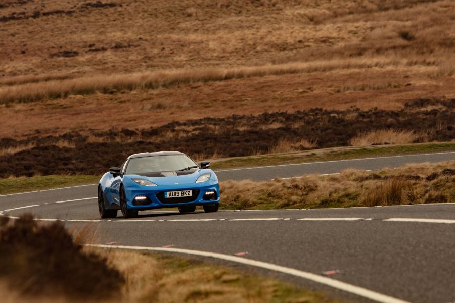  Lotus Evora GT410 Sport 2018 года  (UK) (фото 5 из 44)